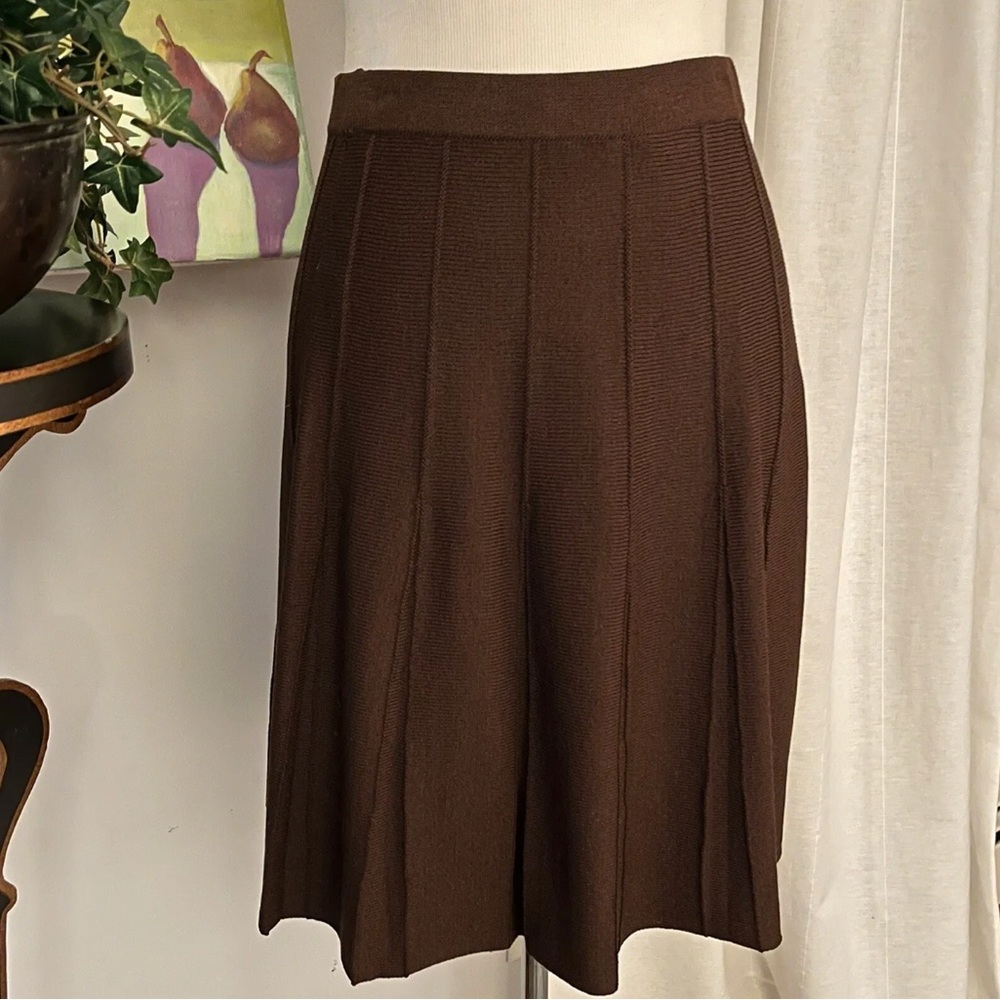 St. John | Brown Ribbed Santana Knit Flared Skirt Size 4